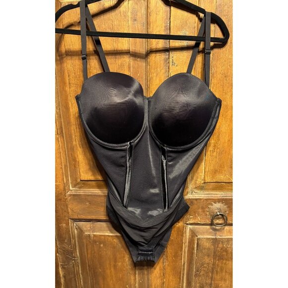 Maidenform Flexees Black Easy Up Firm Control Wired Bodysuit, US 40DD - Picture 4 of 9